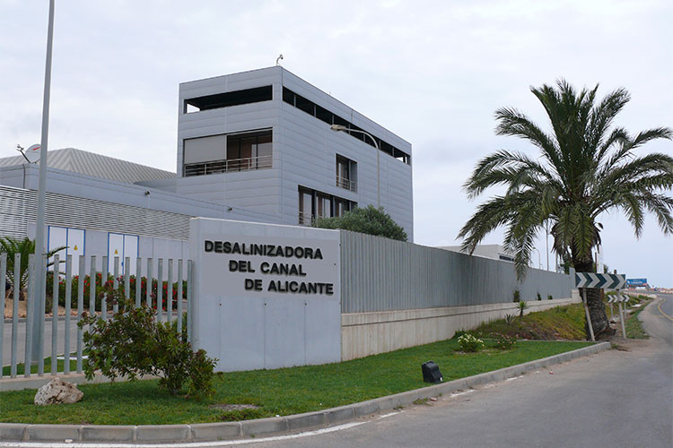 Desaladora del canal de Aguamarga - Alicante