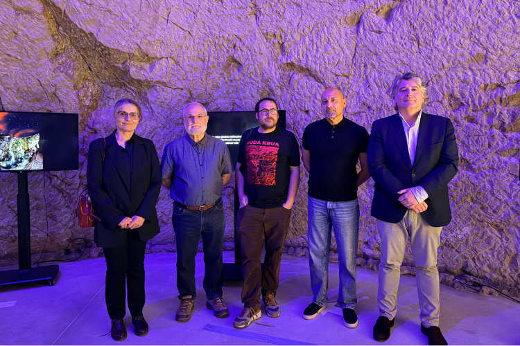 Ir a la noticia La mirada de Jordi Arques y Tomás Martínez reinventa la cuenca del Monnegre con sus obras ganadoras en el certamen “Senderos del Arte”